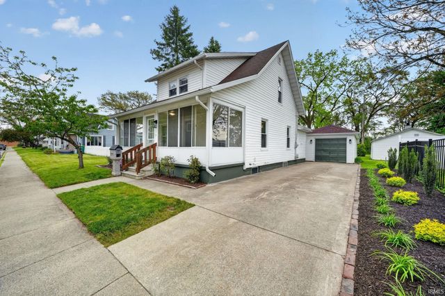 217 Stanley Street, Mishawaka, IN 46545