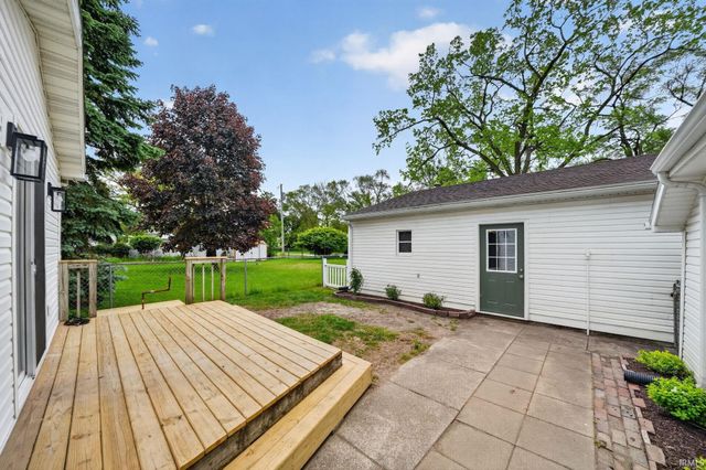 217 Stanley Street, Mishawaka, IN 46545