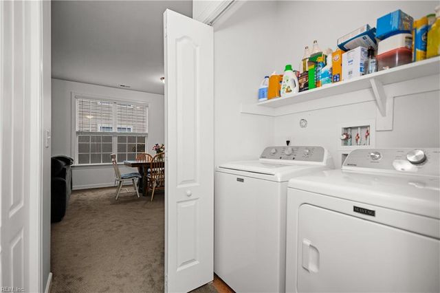 2112 Catworth DR, Virginia Beach, VA 23456