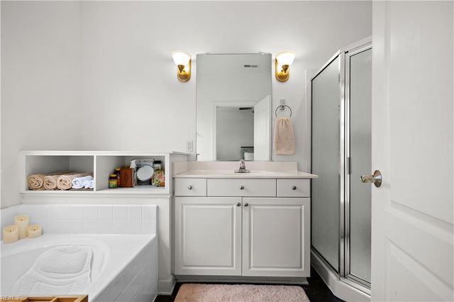 2112 Catworth DR, Virginia Beach, VA 23456