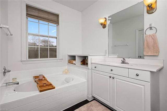 2112 Catworth DR, Virginia Beach, VA 23456