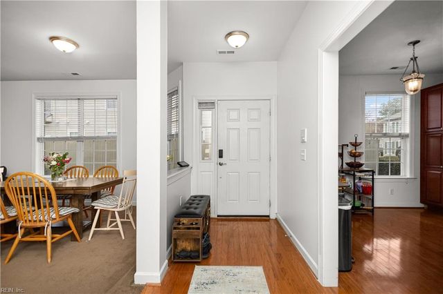 2112 Catworth DR, Virginia Beach, VA 23456