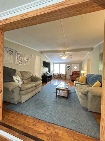 1277 Ackerman Drive, Summerton, SC 29148