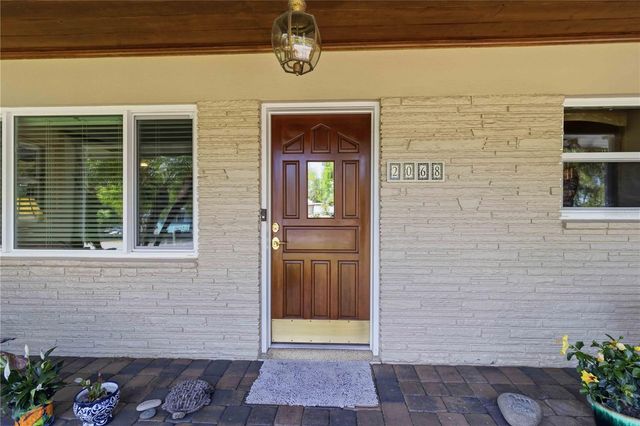 2068 SUNNYSIDE LANE, Sarasota, FL 34239