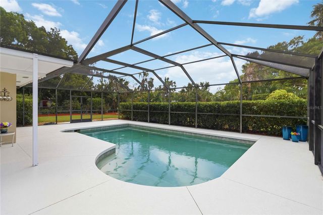 2068 SUNNYSIDE LANE, Sarasota, FL 34239