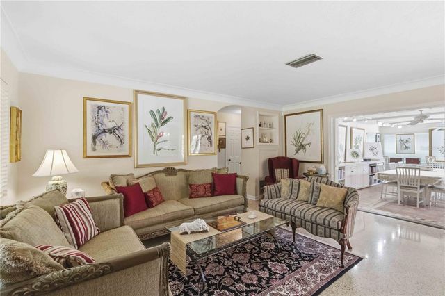 2068 SUNNYSIDE LANE, Sarasota, FL 34239