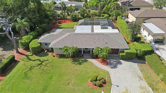 2068 SUNNYSIDE LANE, Sarasota, FL 34239