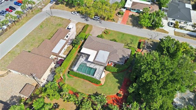 2068 SUNNYSIDE LANE, Sarasota, FL 34239