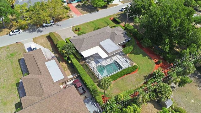 2068 SUNNYSIDE LANE, Sarasota, FL 34239