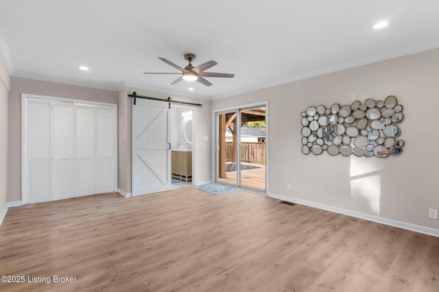 309 Marshall Dr, Bellewood, KY 40207