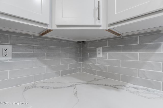 309 Marshall Dr, Bellewood, KY 40207