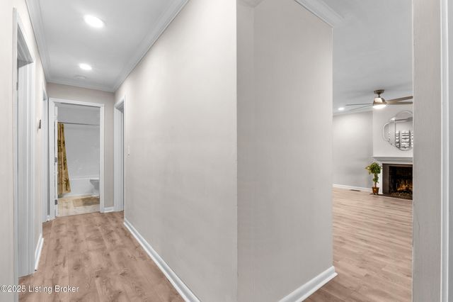 309 Marshall Dr, Bellewood, KY 40207