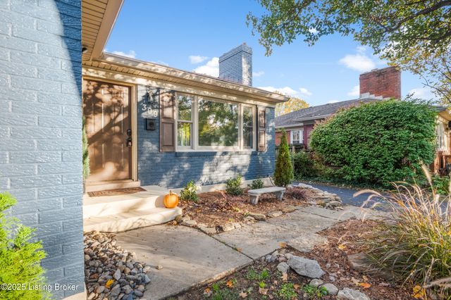 309 Marshall Dr, Bellewood, KY 40207