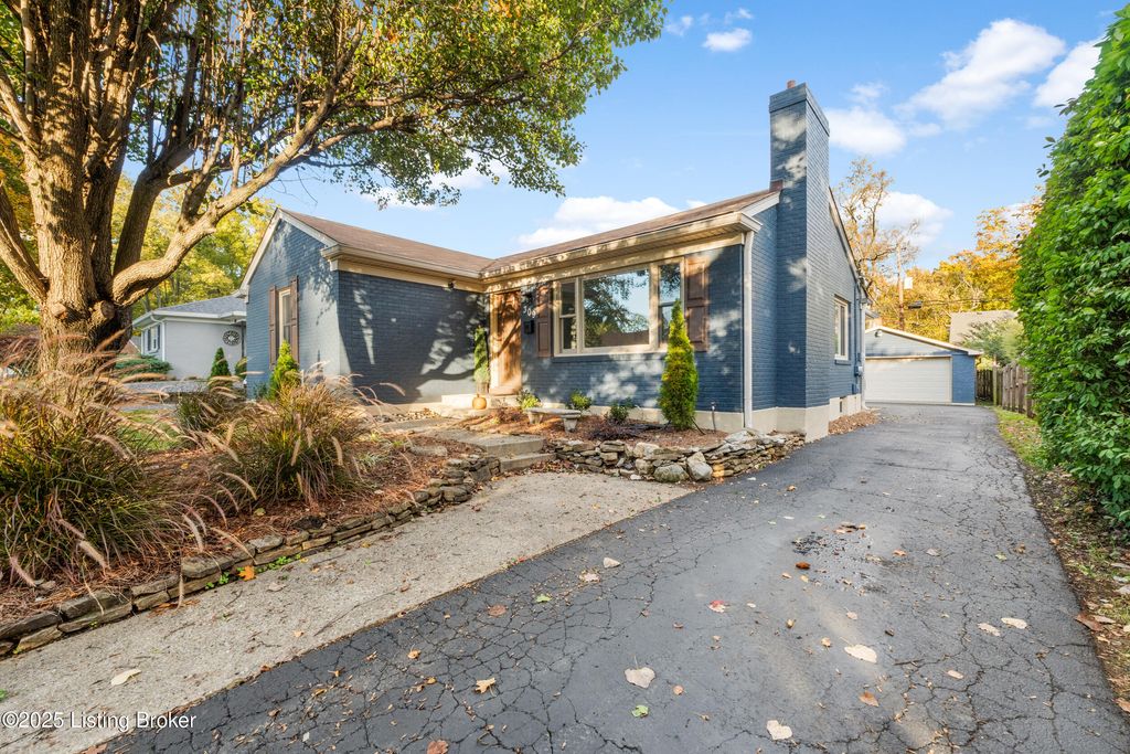 309 Marshall Dr, Bellewood, KY 40207