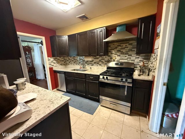 3395 Old Town Road, Bridgeport, CT 06606