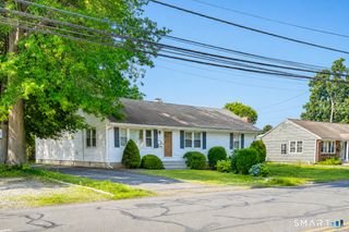 3395 Old Town Road, Bridgeport, CT 06606