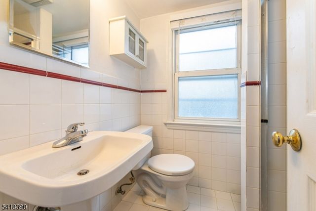 90 Burnham Pkwy, Morris Twp., NJ 07960