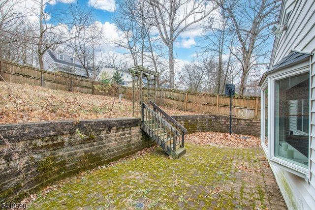 90 Burnham Pkwy, Morris Twp., NJ 07960