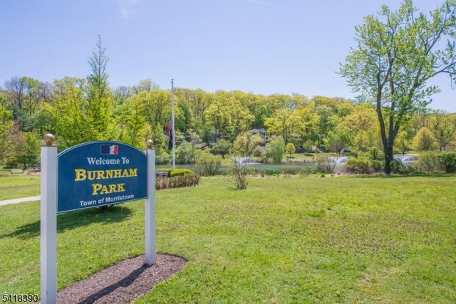 90 Burnham Pkwy, Morris Twp., NJ 07960