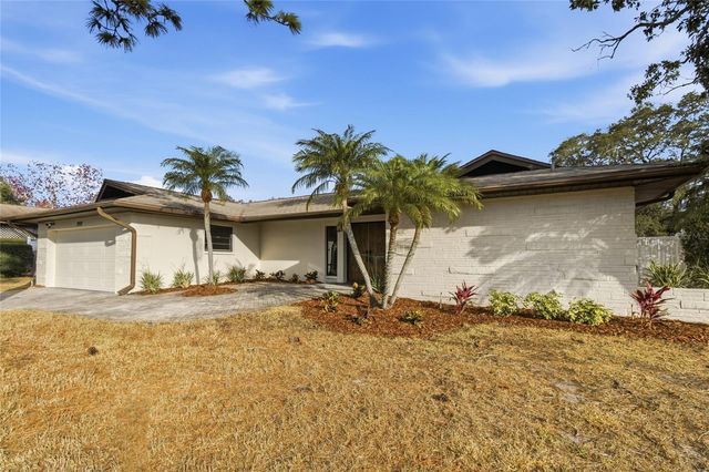 2932 SWEETGUM WAY S, Clearwater, FL 33761