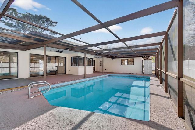 2932 SWEETGUM WAY S, Clearwater, FL 33761