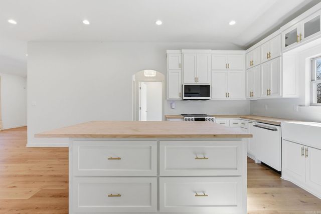 311 Dugger Rd, Beebe, AR 72012