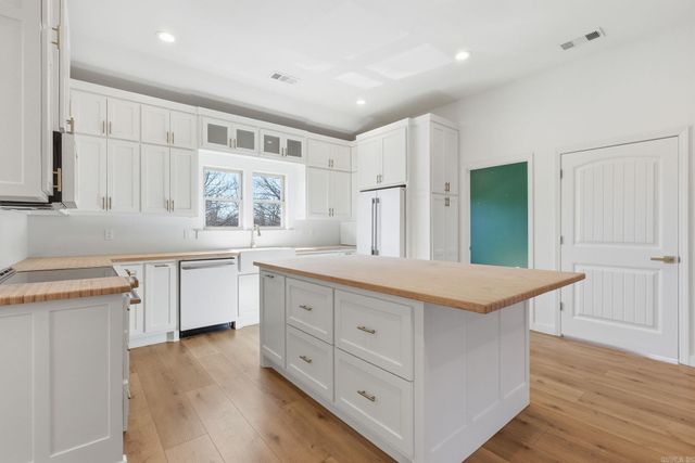 311 Dugger Rd, Beebe, AR 72012