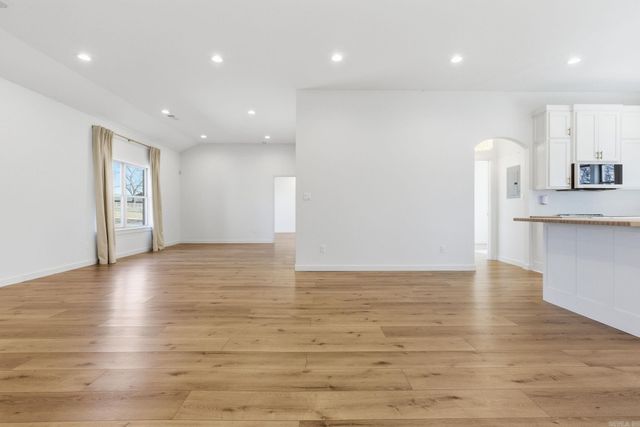 311 Dugger Rd, Beebe, AR 72012