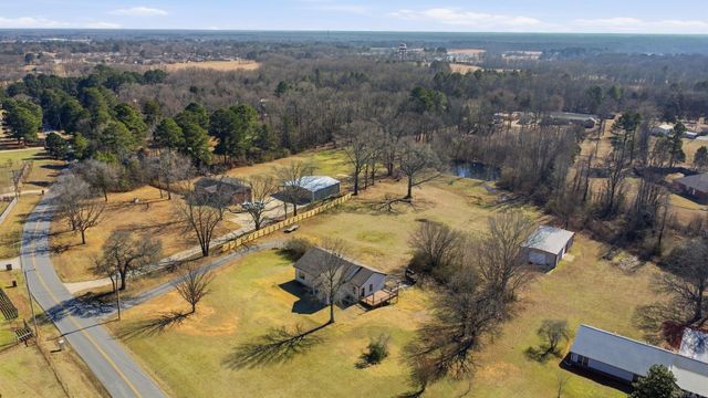 311 Dugger Rd, Beebe, AR 72012