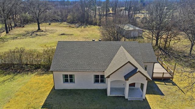 311 Dugger Rd, Beebe, AR 72012