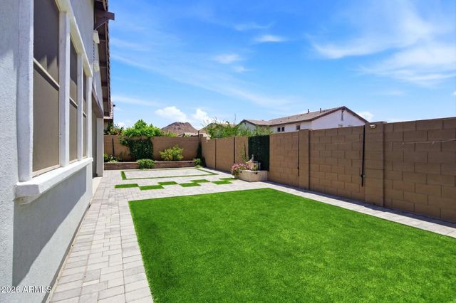 6935 W ANDREA Drive, Peoria, AZ 85383