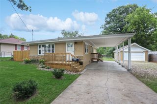 3020 E Ovid Avenue, Des Moines, IA 50317
