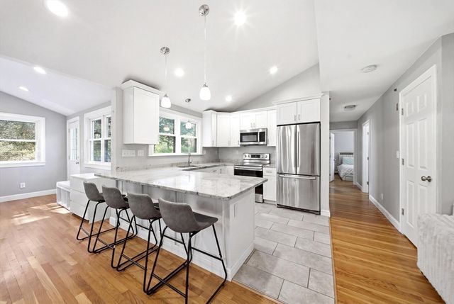 11 Ingleside Rd, Natick, MA 01760