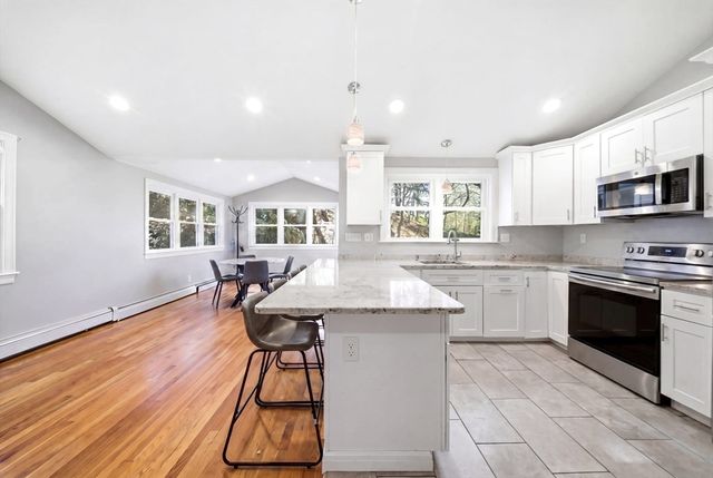 11 Ingleside Rd, Natick, MA 01760