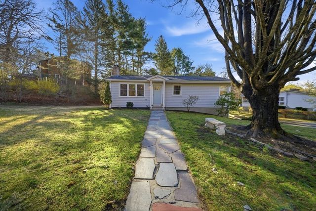 11 Ingleside Rd, Natick, MA 01760