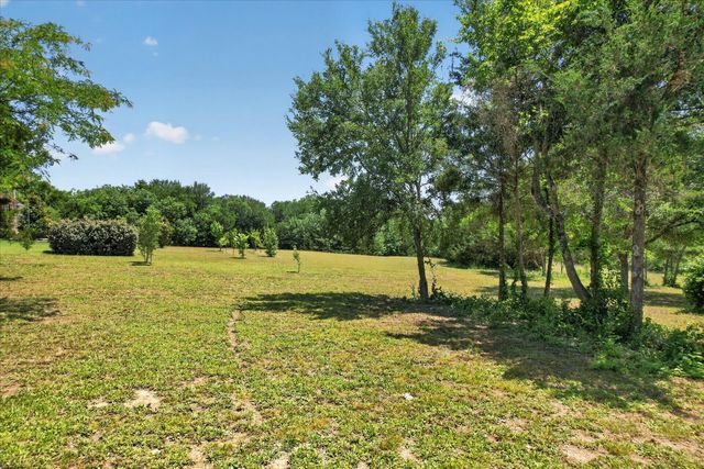 E-9 Waterstone Estate Drive, Mckinney, TX 75071