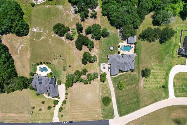 E-9 Waterstone Estate Drive, Mckinney, TX 75071