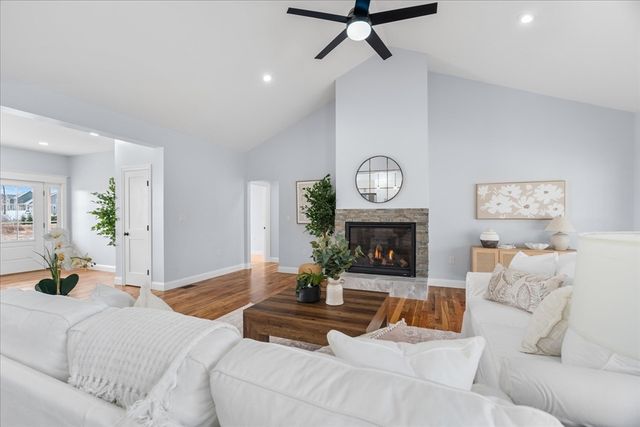 21 Cortney Dr., Westport, MA 02790