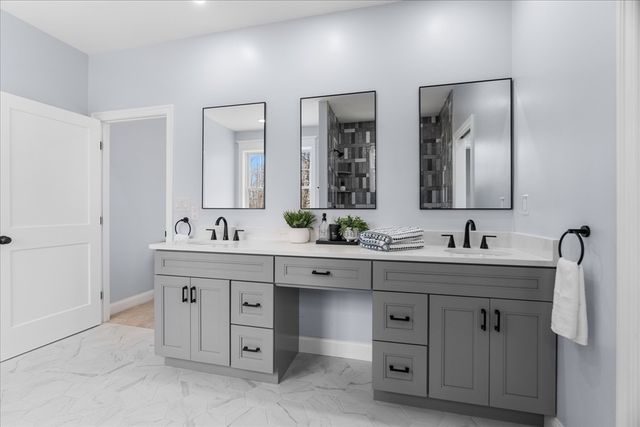 21 Cortney Dr., Westport, MA 02790