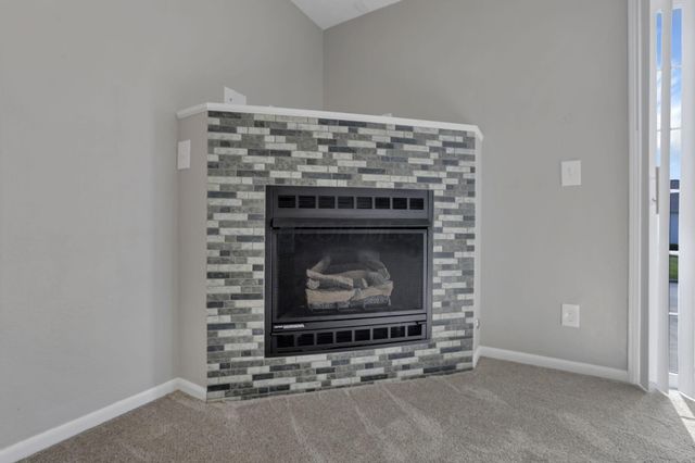 6658 Lagrange Drive, 43E, Canal Winchester, OH 43110