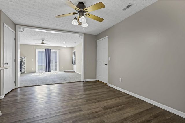 6658 Lagrange Drive, 43E, Canal Winchester, OH 43110