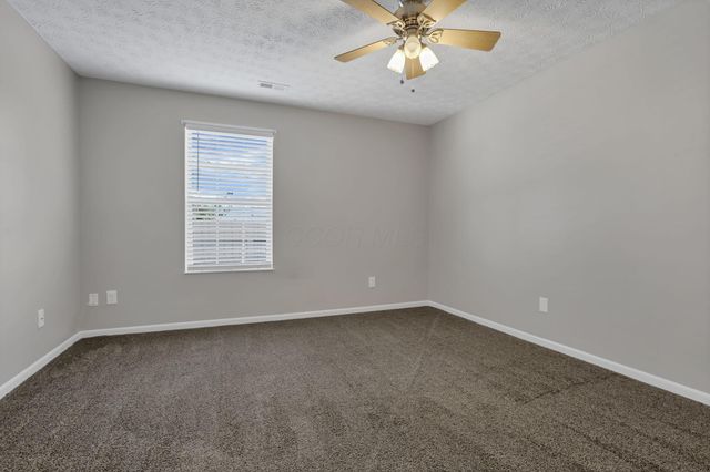 6658 Lagrange Drive, 43E, Canal Winchester, OH 43110