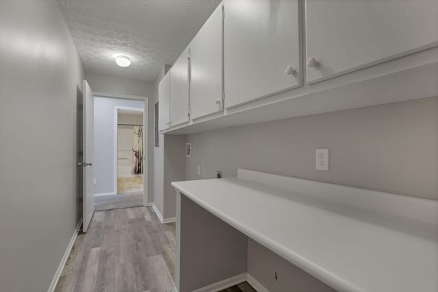 6658 Lagrange Drive, 43E, Canal Winchester, OH 43110