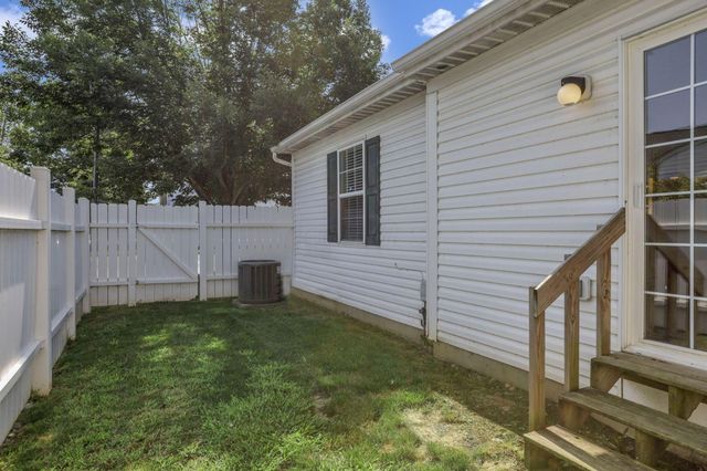6658 Lagrange Drive, 43E, Canal Winchester, OH 43110