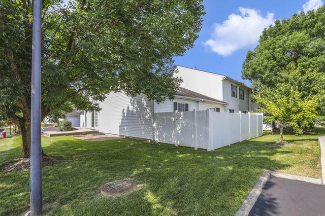 6658 Lagrange Drive, 43E, Canal Winchester, OH 43110