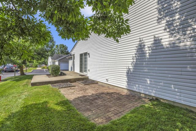 6658 Lagrange Drive, 43E, Canal Winchester, OH 43110