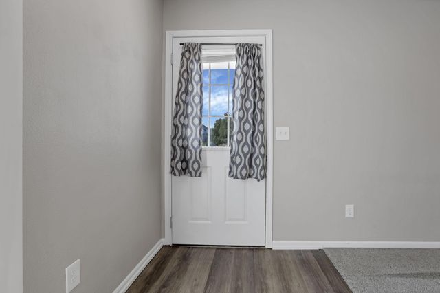 6658 Lagrange Drive, 43E, Canal Winchester, OH 43110