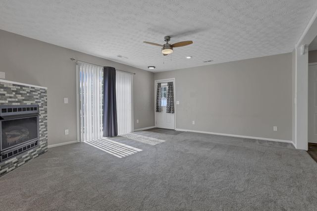 6658 Lagrange Drive, 43E, Canal Winchester, OH 43110