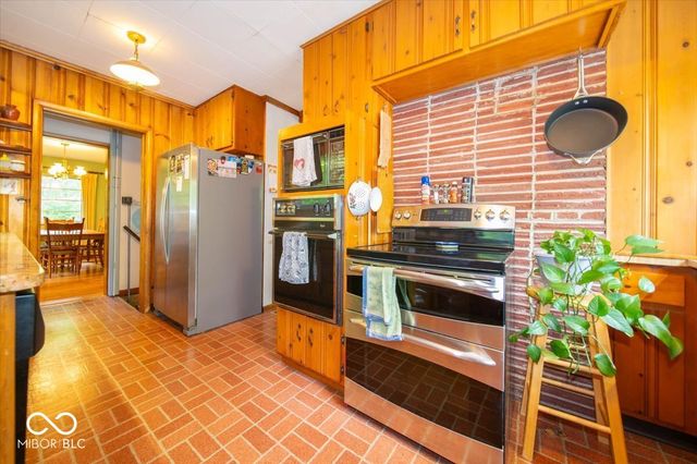 7282 E 550 S, Whitestown, IN 46075