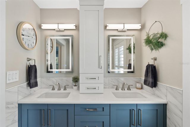 11812 LAKESHORE DRIVE, Clermont, FL 34711